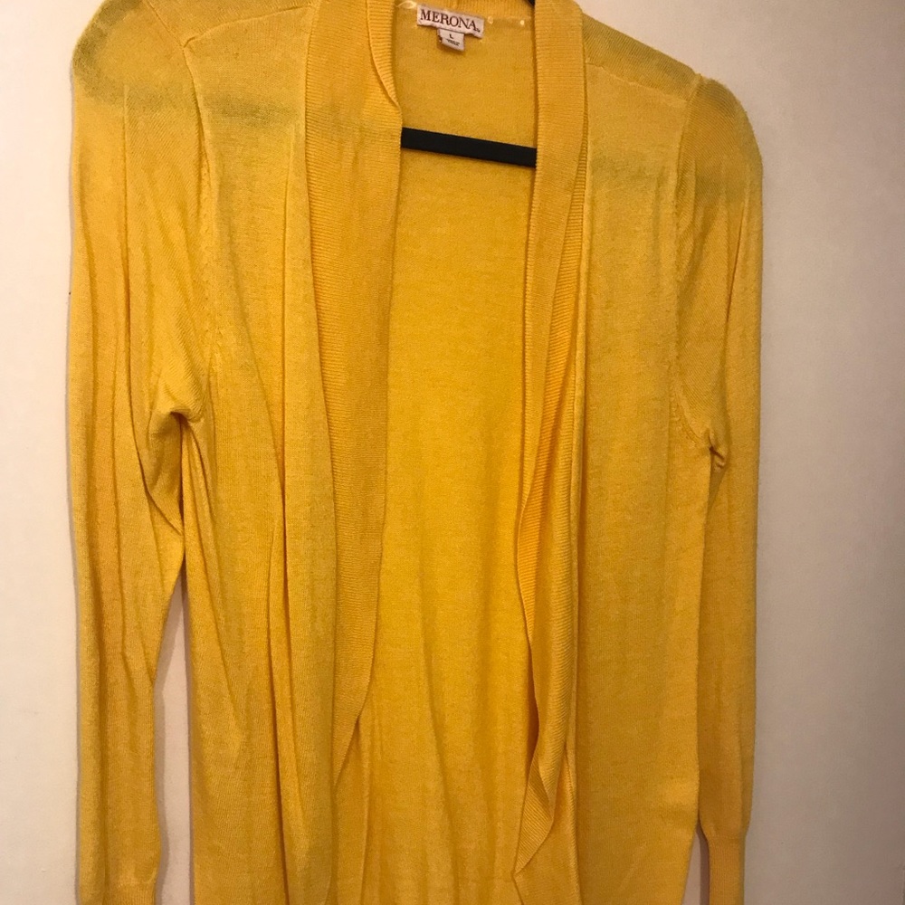 Marina yellow cardigan, blue open back tank top, L